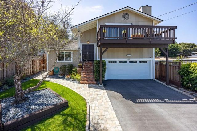 468 4th Street, Montara, CA 94037