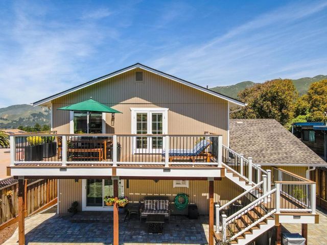 468 4th Street, Montara, CA 94037