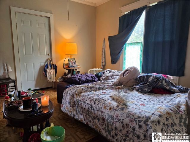 8 East Newland Avenue, Jamestown, NY 14701