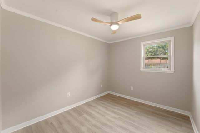 7747 Ovaldale Drive, North Charleston, SC 29418
