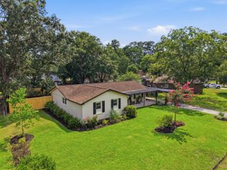 7747 Ovaldale Drive, North Charleston, SC 29418
