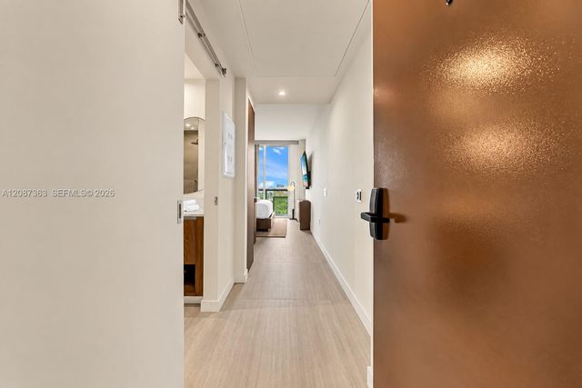 1621 SW 2nd Avenue 613, Miami, FL 33129