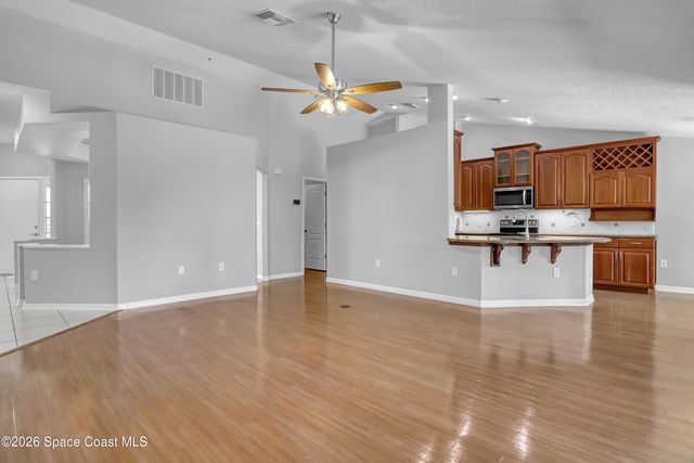 434 Heathrow Circle, Rockledge, FL 32955