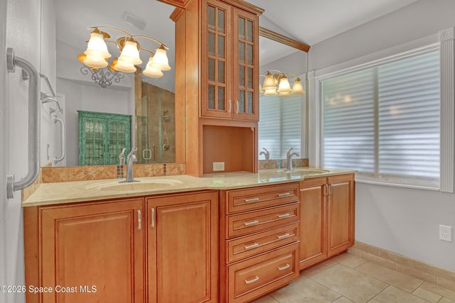 434 Heathrow Circle, Rockledge, FL 32955