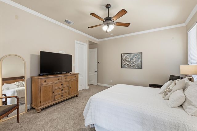 2449 Embleton Drive, Lewisville, TX 75067