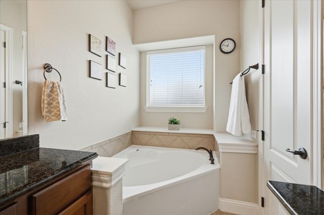 2449 Embleton Drive, Lewisville, TX 75067