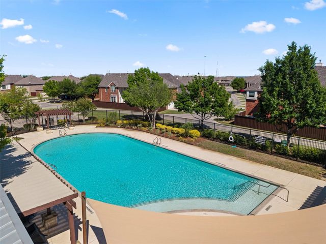 2449 Embleton Drive, Lewisville, TX 75067