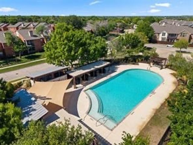 2449 Embleton Drive, Lewisville, TX 75067