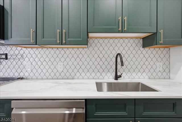 21 Lincoln Park 101, Newark City, NJ 07102