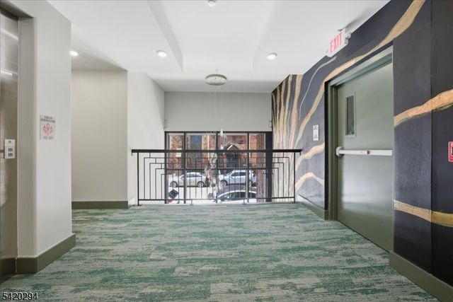 21 Lincoln Park 101, Newark City, NJ 07102