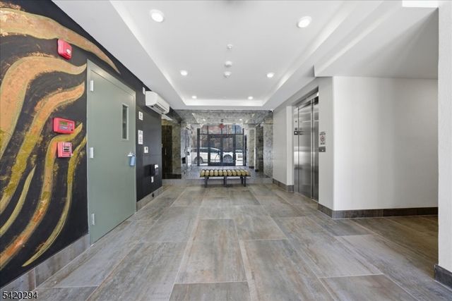 21 Lincoln Park 101, Newark City, NJ 07102