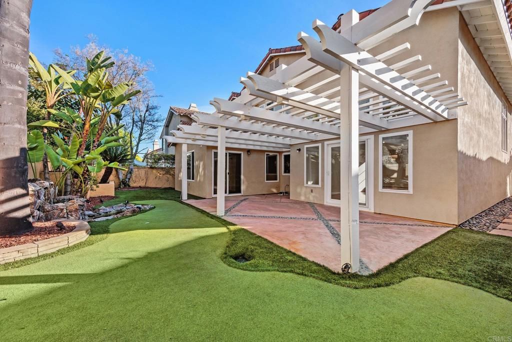 Image 17 of property listing at 12667 Intermezzo Way, San Diego, CA 92130