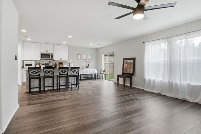 1831 Brushy Cedar Drive, Conroe, TX 77301