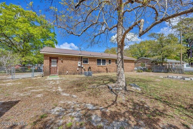 309 Richelieu Road, Wilmington, NC 28412