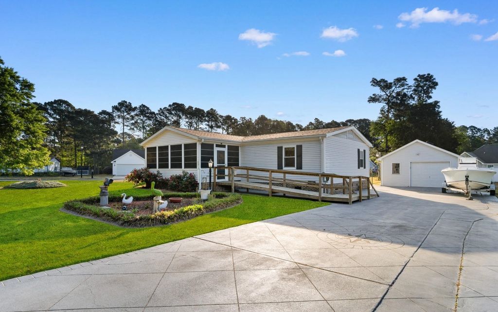 4421 Misty Ln., Myrtle Beach, SC 29588