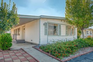 1300 W Olson Avenue # 75, Reedley, CA 93654