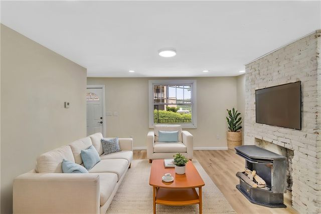 1014 Herron Avenue, Polish Hill, PA 15219