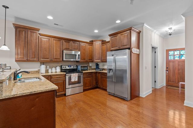 1735 Stonebriar Drive NE, Cleveland, TN 37312