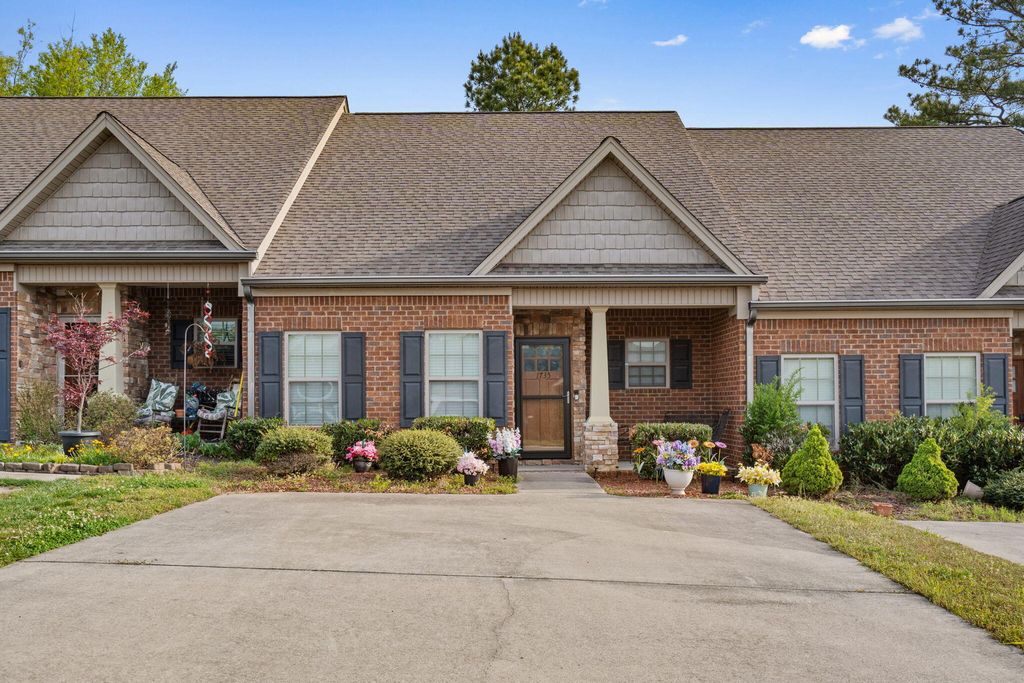 1735 Stonebriar Drive NE, Cleveland, TN 37312