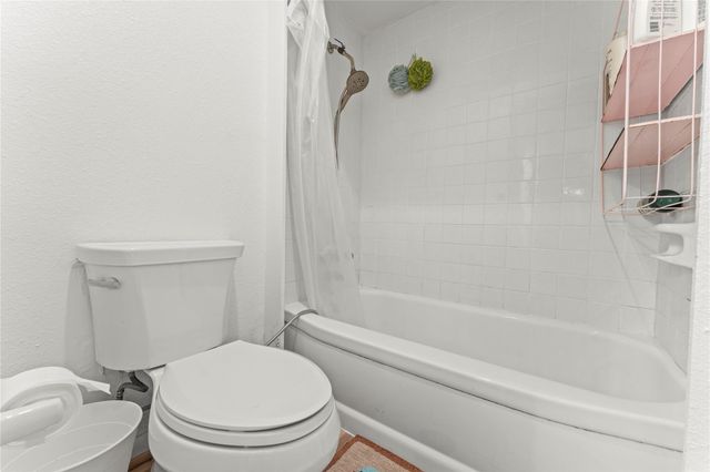 2617 Marilee Lane 1, Houston, TX 77057