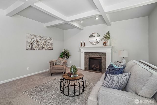 7333 N Creek Loop, Gig Harbor, WA 98335