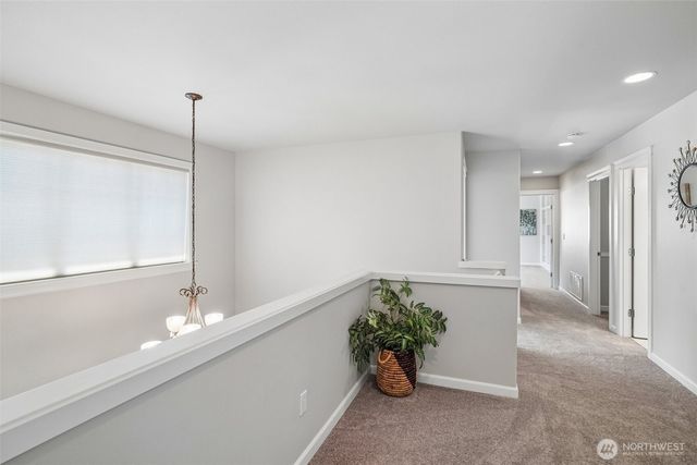 7333 N Creek Loop, Gig Harbor, WA 98335