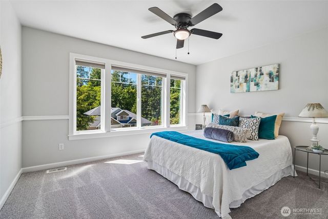 7333 N Creek Loop, Gig Harbor, WA 98335