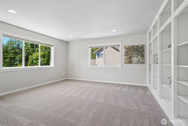7333 N Creek Loop, Gig Harbor, WA 98335