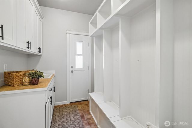 7333 N Creek Loop, Gig Harbor, WA 98335