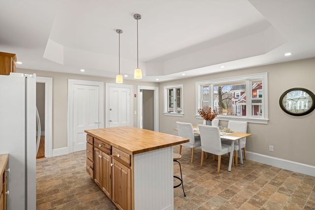 37 School Street, Merrimac, MA 01860