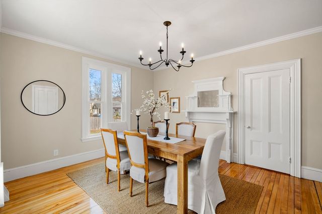 37 School Street, Merrimac, MA 01860