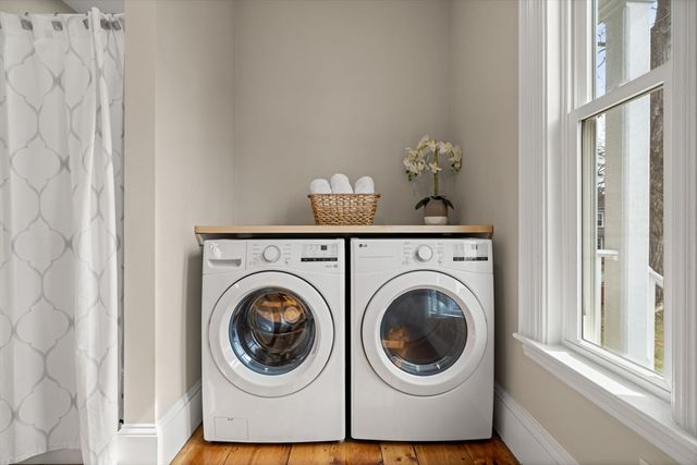 37 School Street, Merrimac, MA 01860