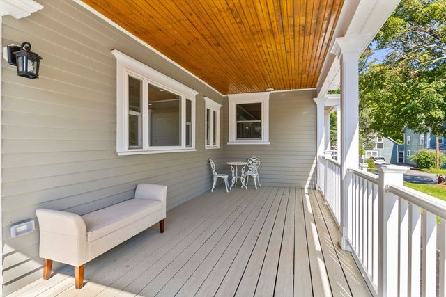 37 School Street, Merrimac, MA 01860