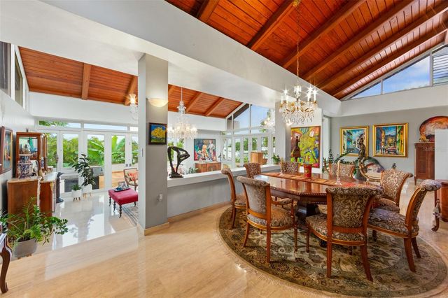 201 REY GUSTAVO, LA VILLA DE TORRIMAR, Guaynabo, PR 00969
