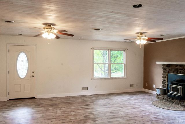 679 Woodline Drive, Concord, VA 24538