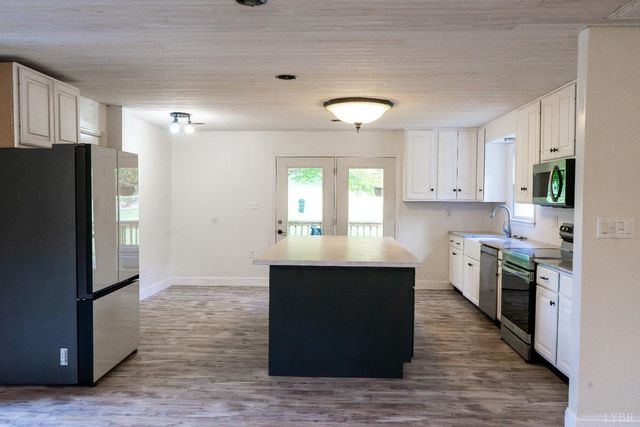 679 Woodline Drive, Concord, VA 24538