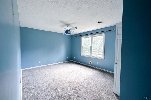 679 Woodline Drive, Concord, VA 24538