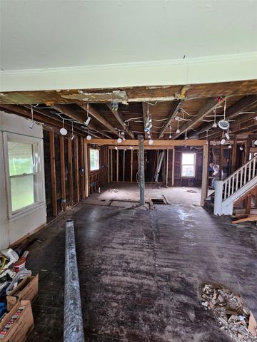 59550 10 Mile rd Road, South Lyon, MI 48178
