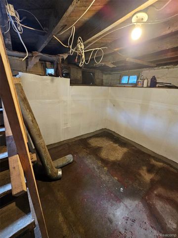 59550 10 Mile rd Road, South Lyon, MI 48178