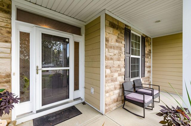 1811 Ivy Street, Lewis Center, OH 43035