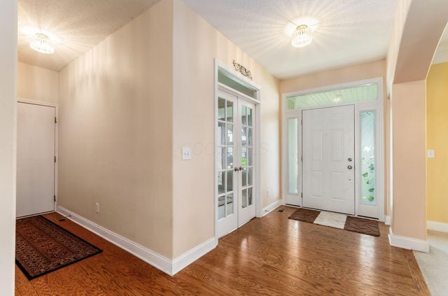 1811 Ivy Street, Lewis Center, OH 43035