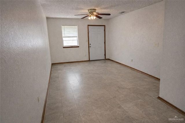 5102 W Schunior Street, Edinburg, TX 78541