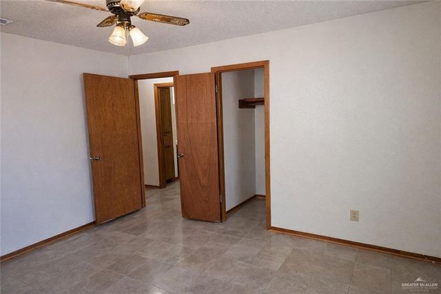5102 W Schunior Street, Edinburg, TX 78541