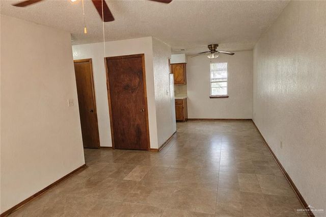 5102 W Schunior Street, Edinburg, TX 78541