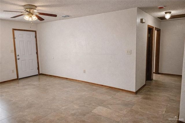 5102 W Schunior Street, Edinburg, TX 78541
