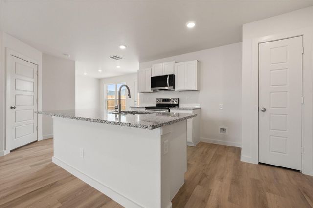 13816 Fremont Avenue, Lubbock, TX 79423