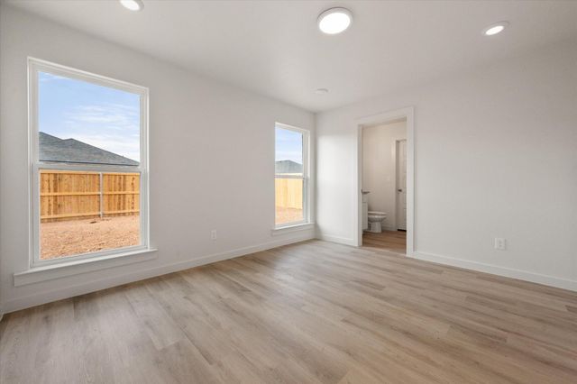 13816 Fremont Avenue, Lubbock, TX 79423