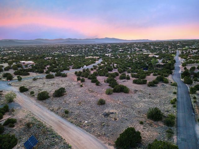 0 Camino Espejo, Santa Fe, NM 87507