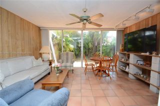 13935 SW 84th St 905, Miami, FL 33183