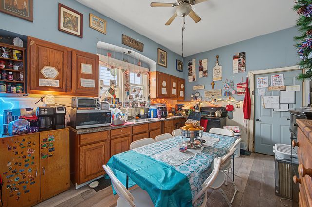 13412 S Brandon Avenue, Chicago, IL 60633